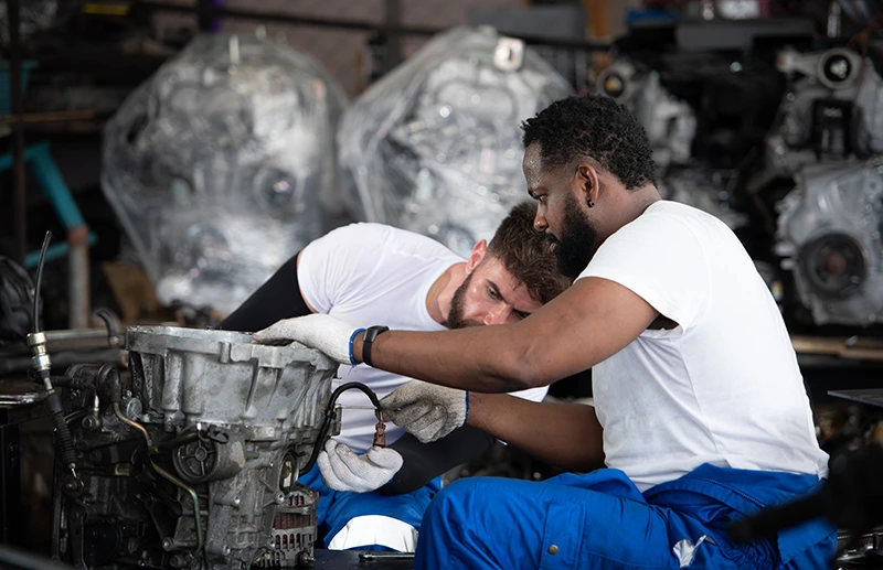 What Are the Signs That Your Engine Needs an Overhaul?